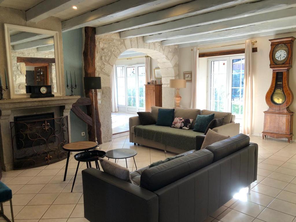Gite De L'Ancheronne 12 Couchages Spa Lavans-sur-Valouse Bagian luar foto